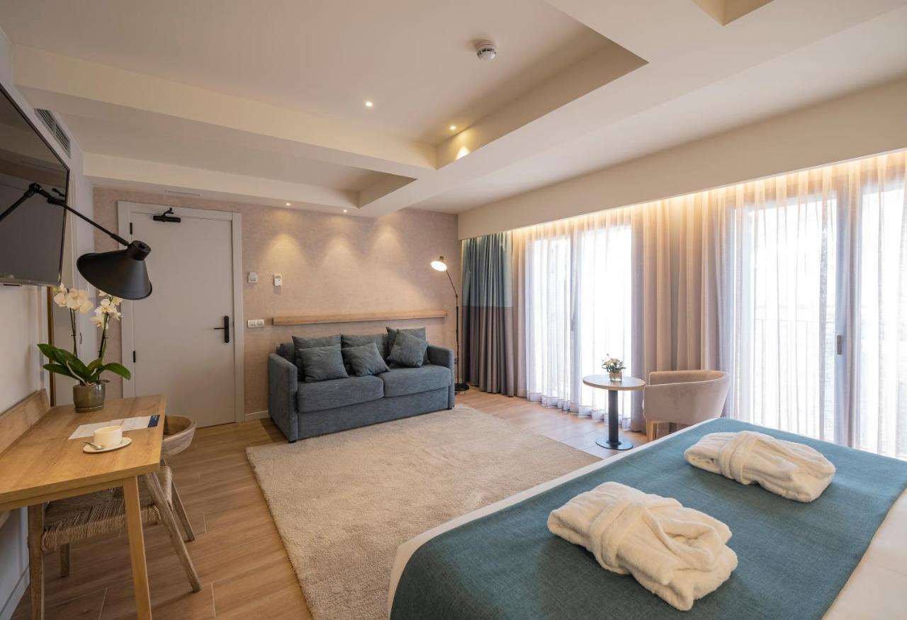 Hotel Voramar L' Escala 외부 사진