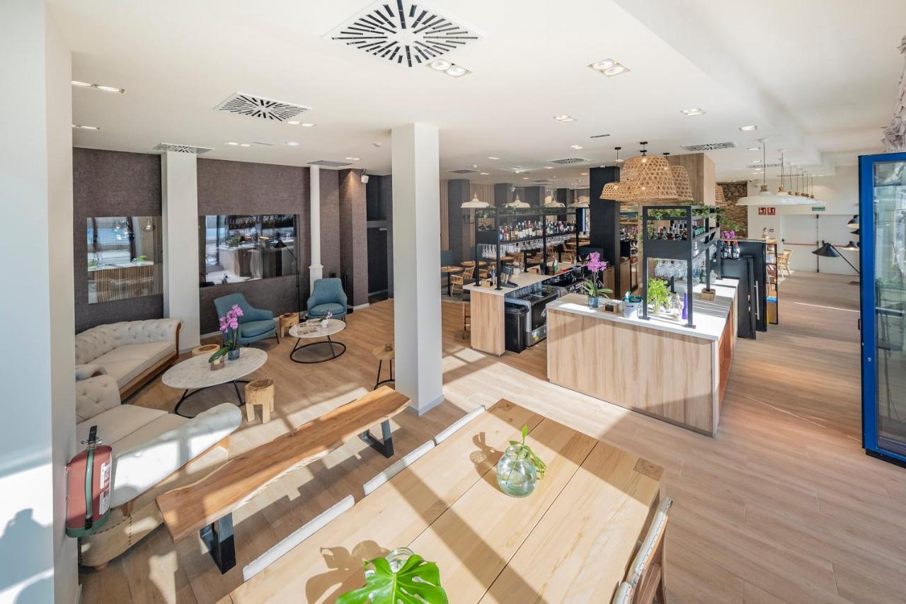 Hotel Voramar L' Escala 외부 사진